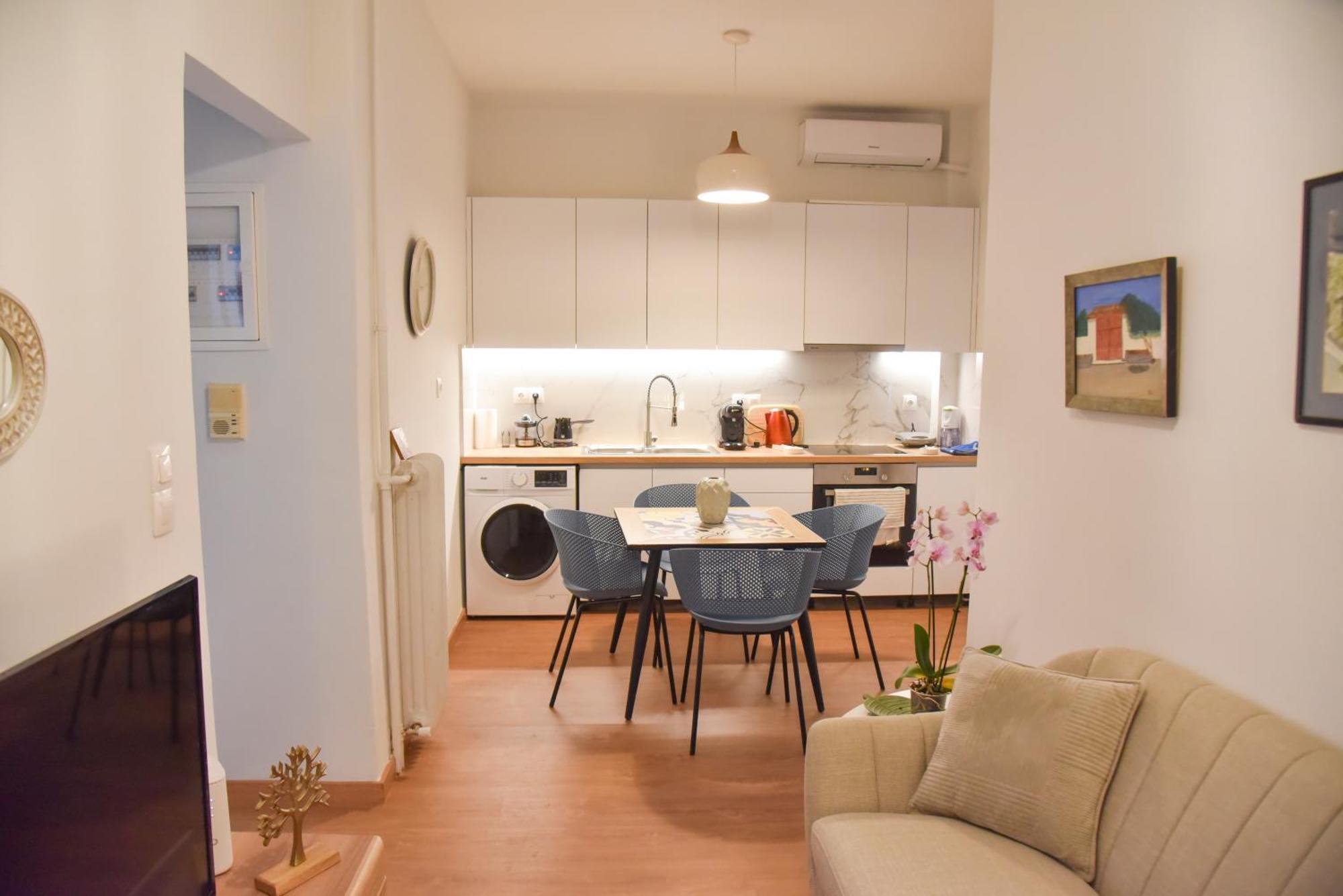 Ηλιόλουστο Apartment เอเธนส์ ภายนอก รูปภาพ